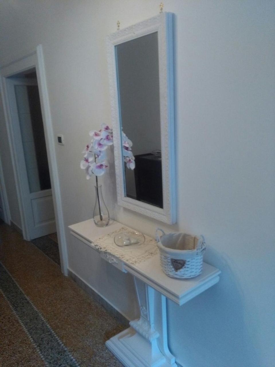 Carpe Diem Apartment Taranto Bagian luar foto