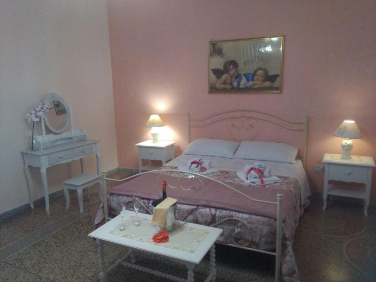 Carpe Diem Apartment Taranto Bagian luar foto